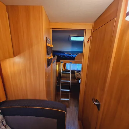 Caravan Langs Het Water In De Ardennen * Aywaille
